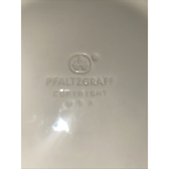 Pfaltzgraff Pottery Ocean Breeze 7-1/2" Round Butter Dish - Picture 4 of 7